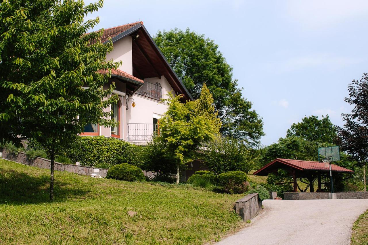 Hisa Krivopeta Apartman Kobarid Kültér fotó
